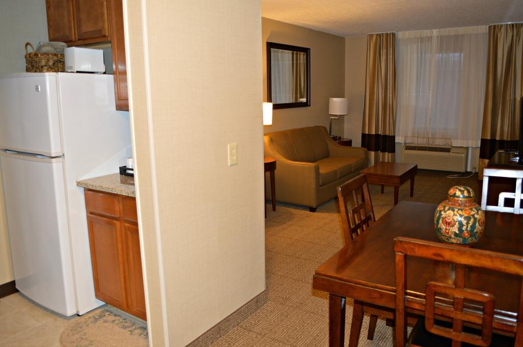 Wyndham Garden Hotel Cross Lanes Charleston Kültér fotó